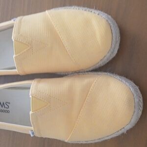 Toms Yellow Alpagarta Espadrille